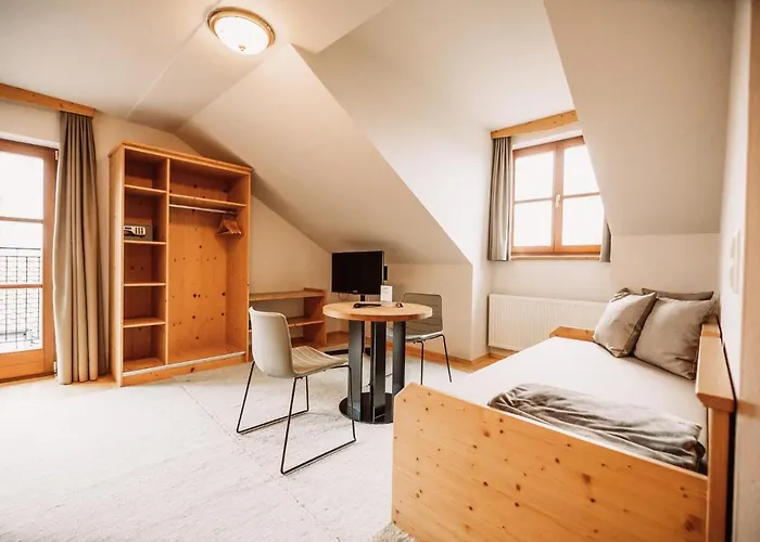 Inn Weinhotel Maitz Wolfgang 3*