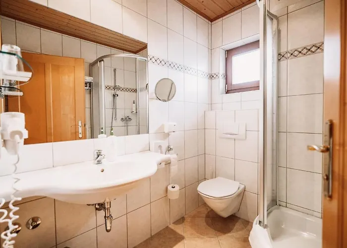 Weinhotel Maitz Wolfgang بيت ريفي 3*